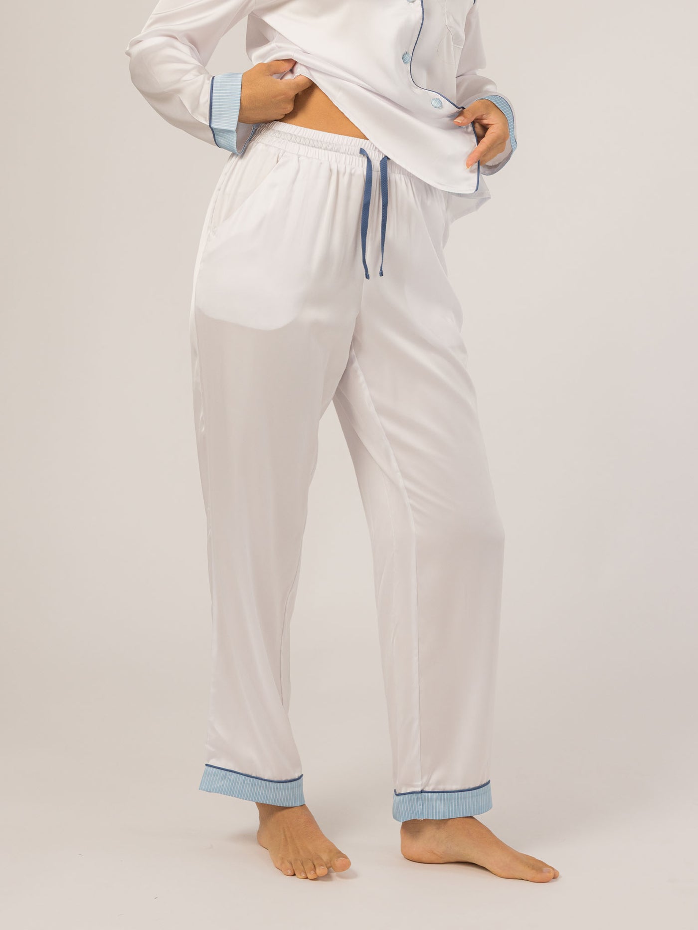 Keleigh Teller Women's Grace PJ Long Sleeve Set (Glacier)