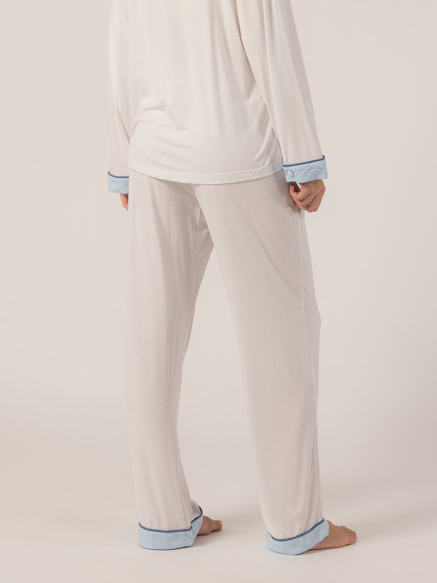 Keleigh Teller Women's Rose PJ Long Sleeve Set (Glacier)