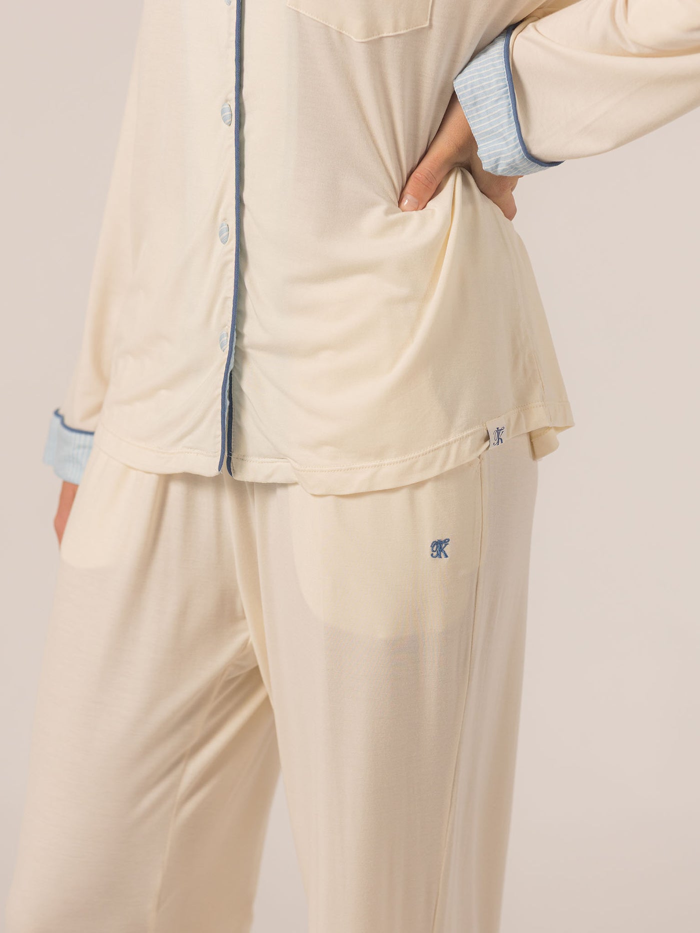 Keleigh Teller Women's Rose PJ Long Sleeve Set (Pearl)
